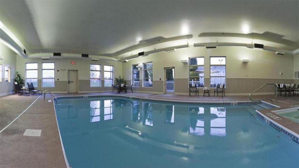 Holiday Inn Express Fairfield By Ihg Екстериор снимка