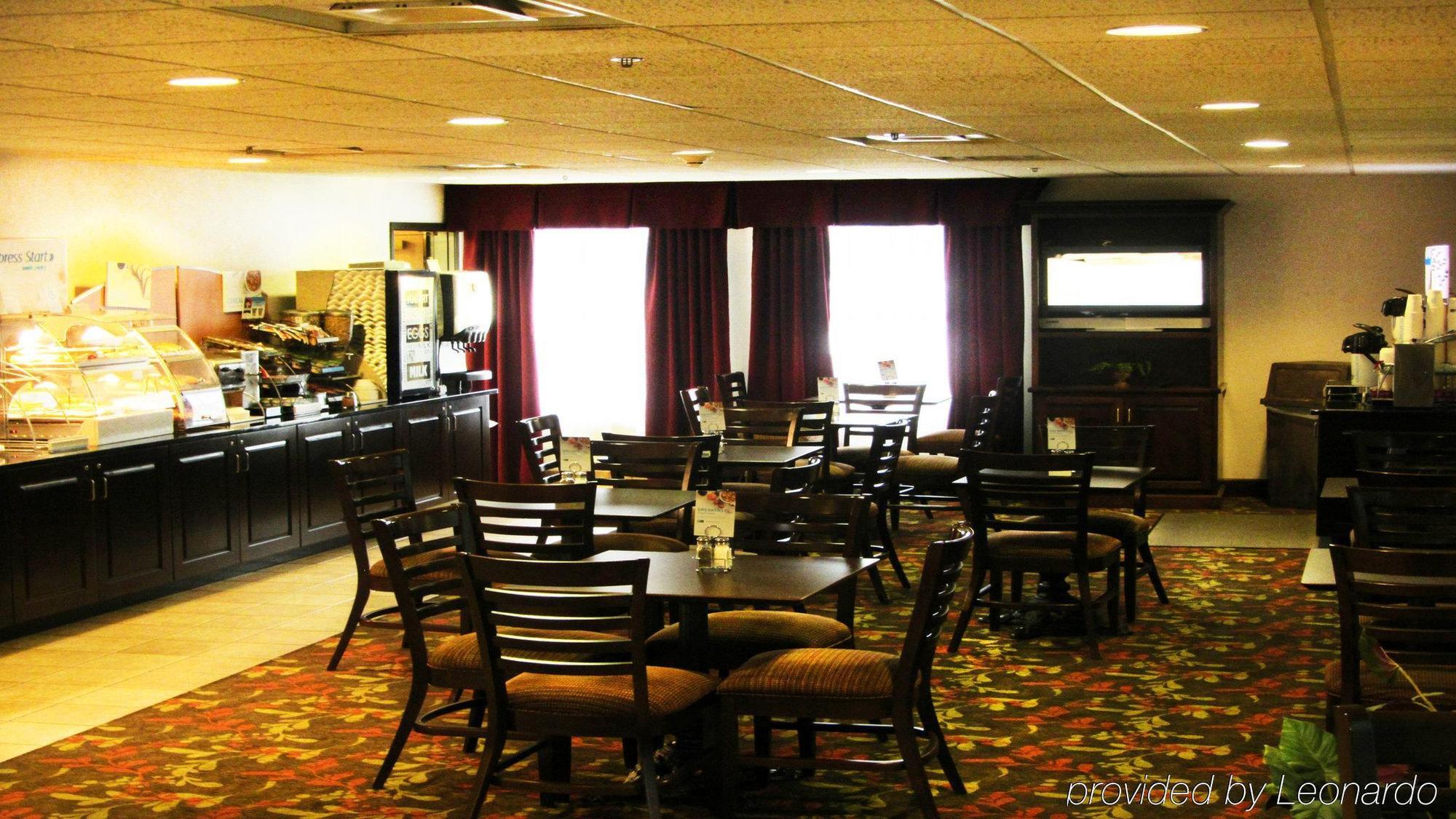 Holiday Inn Express Fairfield By Ihg Екстериор снимка